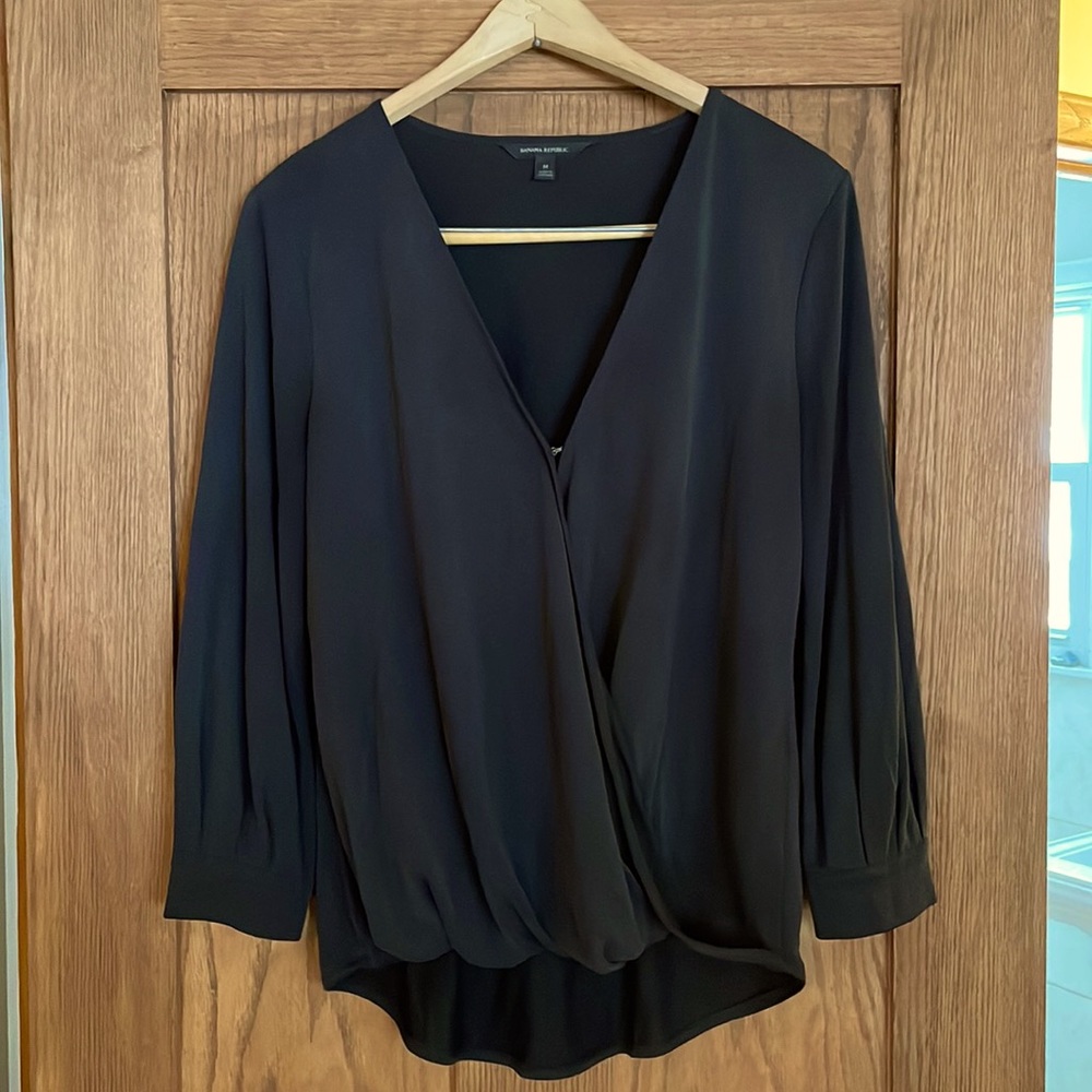 EUC draped black top, 3/4 sleeves